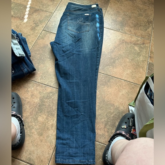 SEVEN7 Jeans 22W Straight Leg Premium Fit - Picture 1 of 3